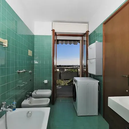 Panoramic Luxury W Garage Happy 2 Apartament